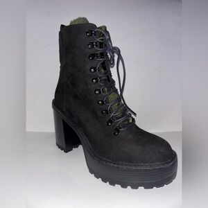 Madden‎ Girl Kikki Suede Platform Combat Lace Heel Boots 11M Black Chunky Lug